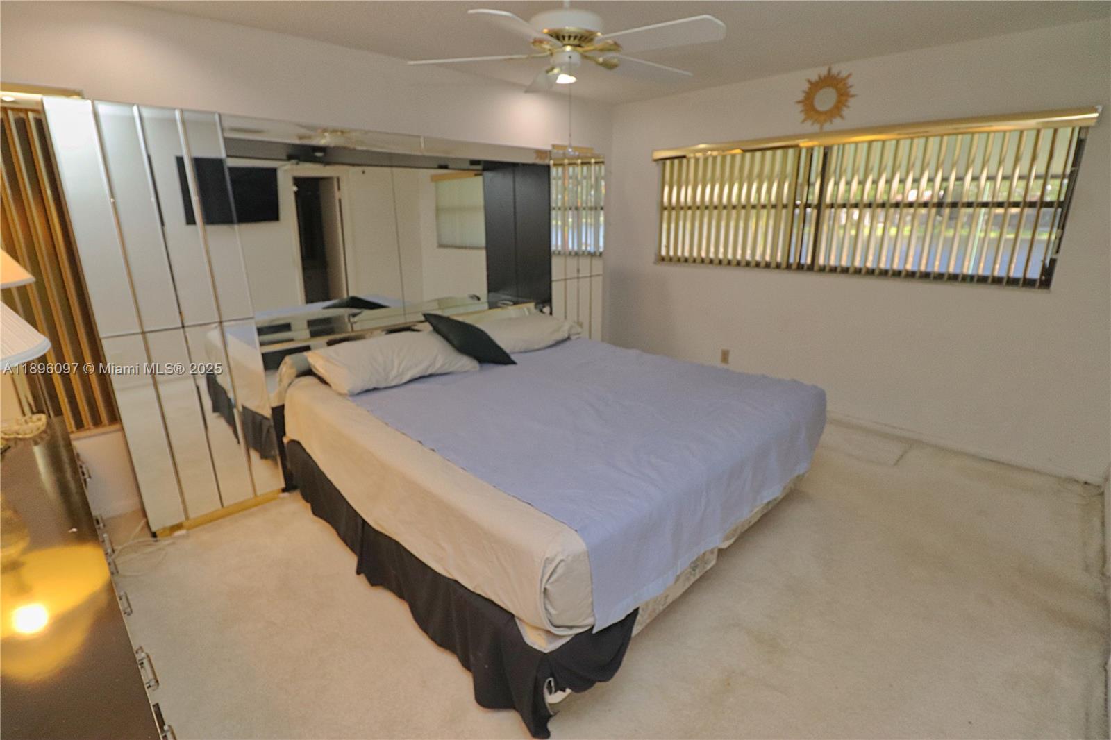 PEMBROKE LAKES SEC 6 - Residential