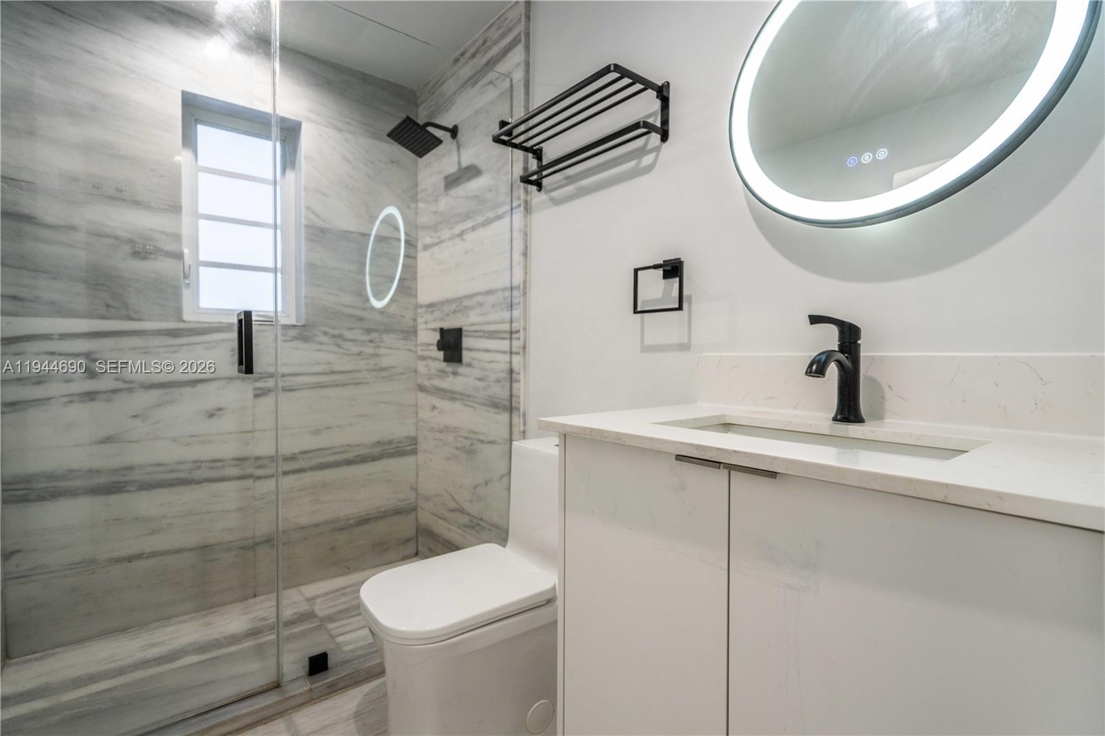 OCEAN BEACH ADDN NO 3 - Residential Lease
