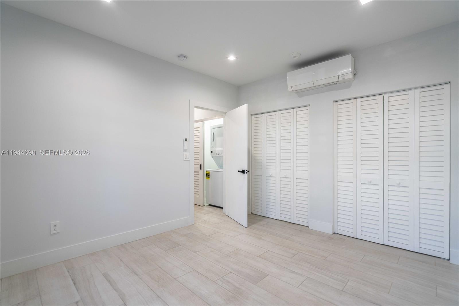 OCEAN BEACH ADDN NO 3 - Residential Lease