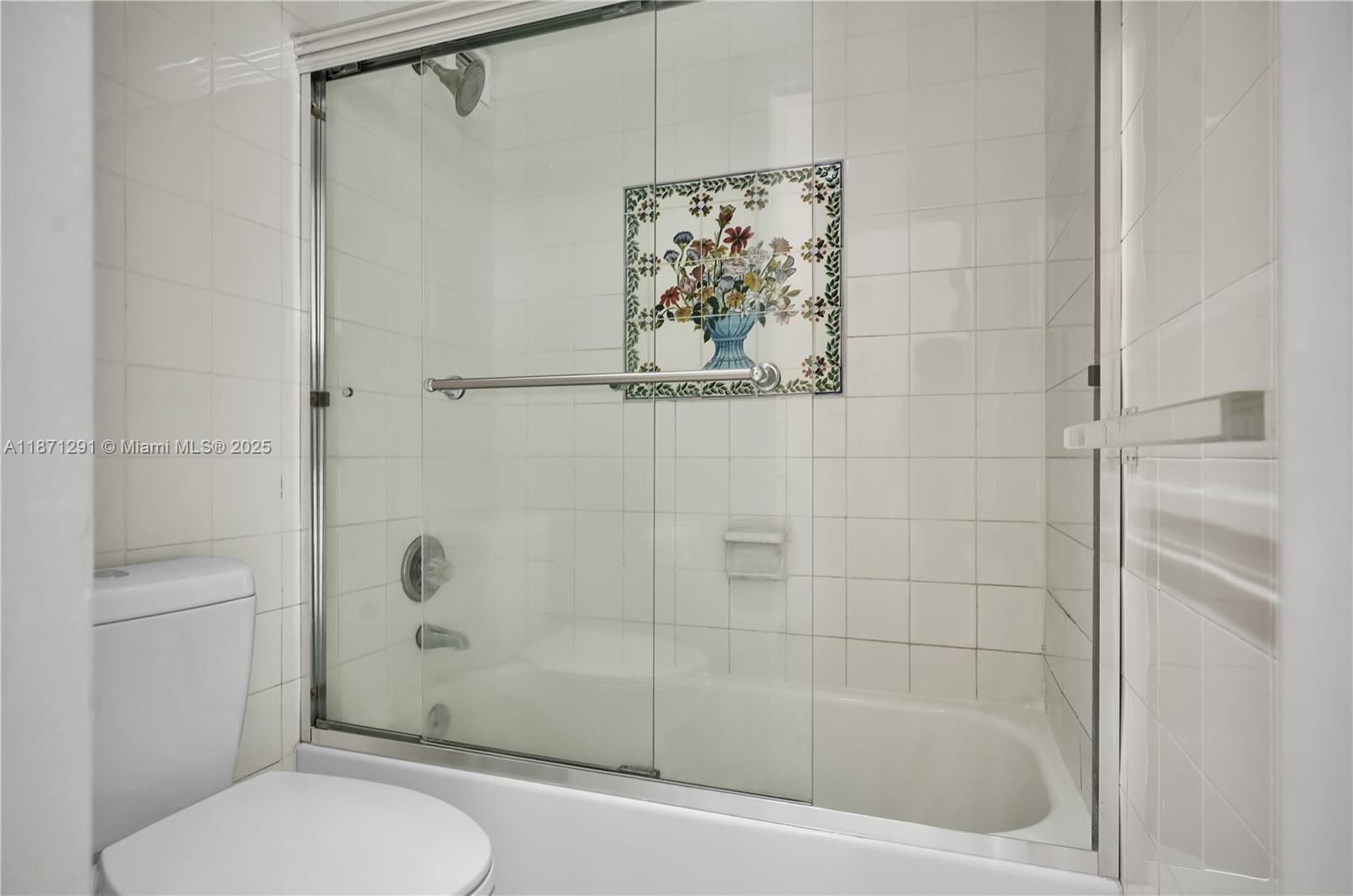 JOCKEY CLUB CONDO - Residential