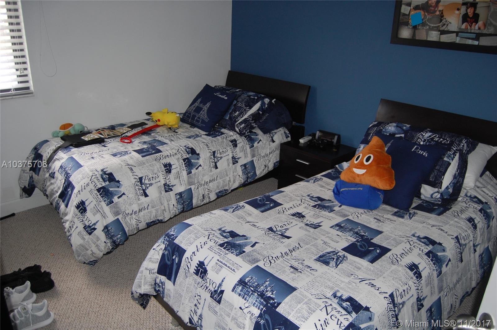 CHAMPION LAKES - Residential Lease