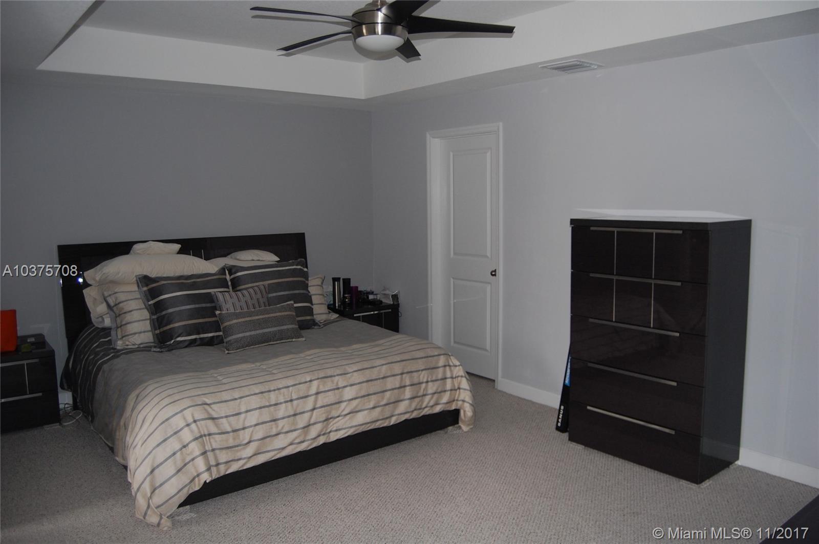 CHAMPION LAKES - Residential Lease