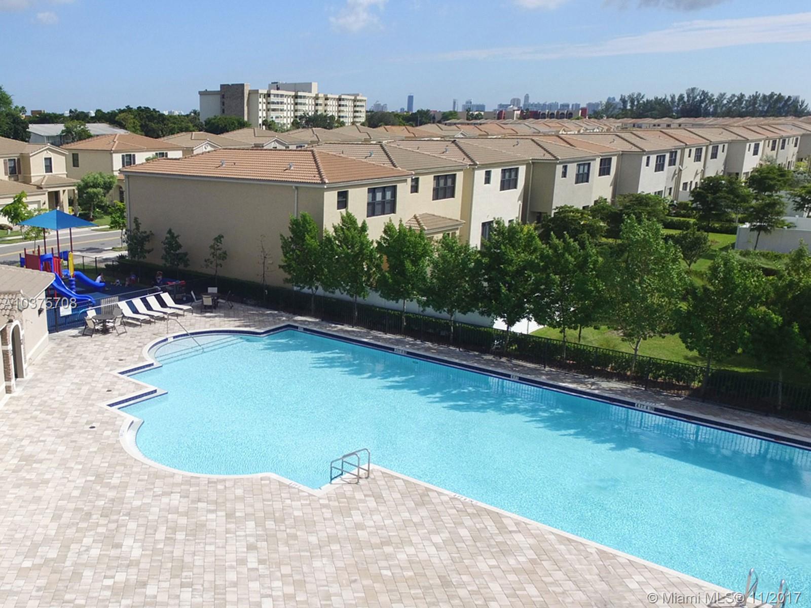 CHAMPION LAKES - Residential Lease