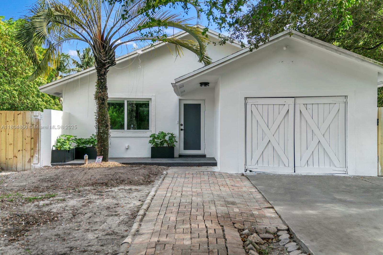 SUNSET ISLES SEC 4 - Residential Lease