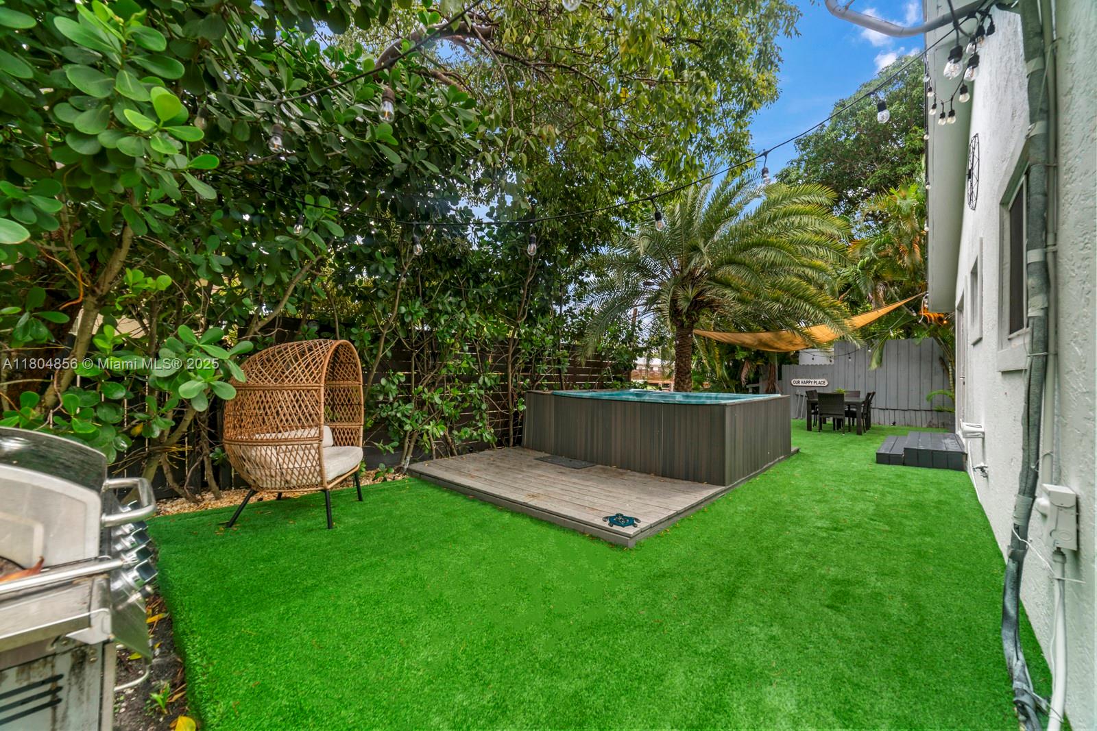 SUNSET ISLES SEC 4 - Residential Lease