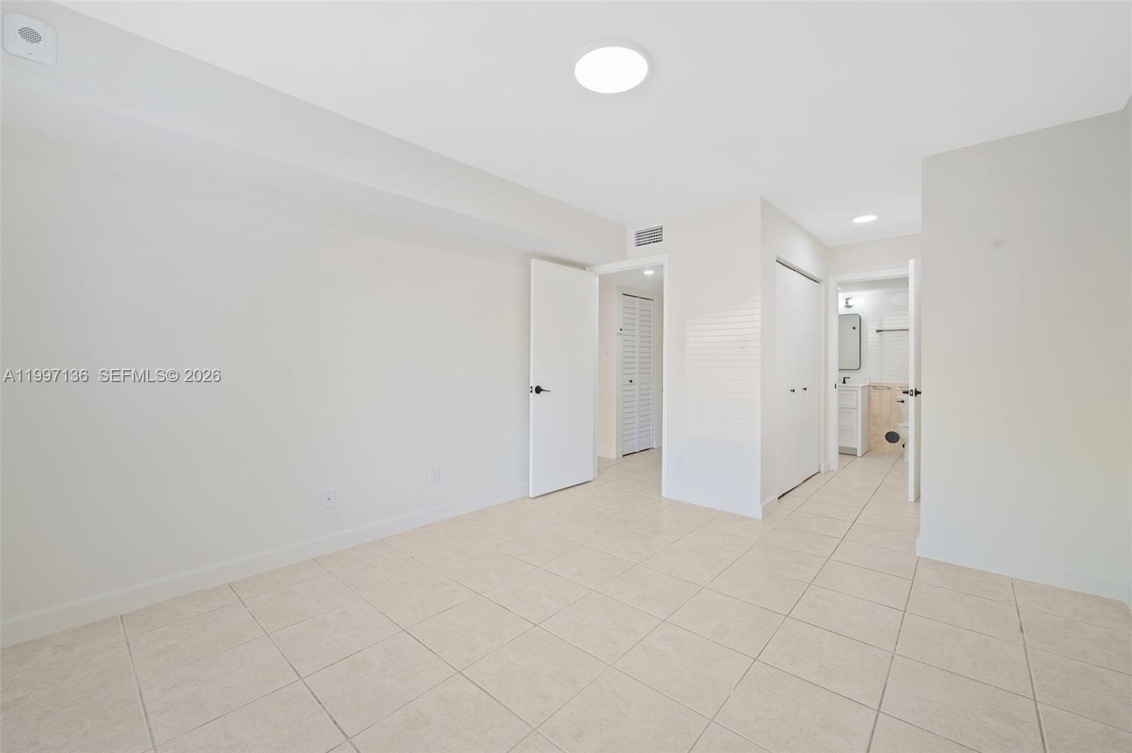 ROYAL PALM PLACE - Residential Lease