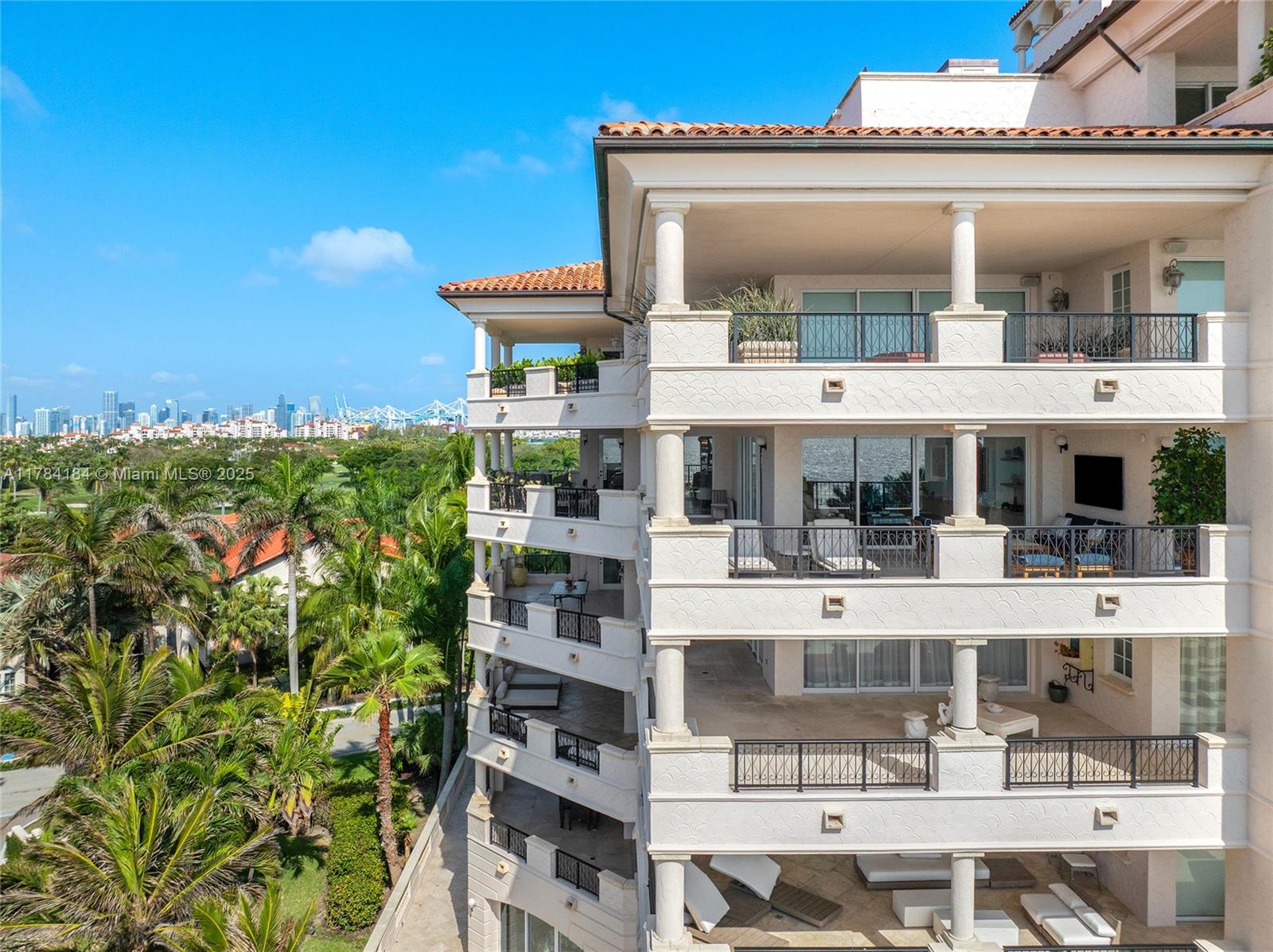 OCEANSIDE AT FISHER ISLAND - Residential