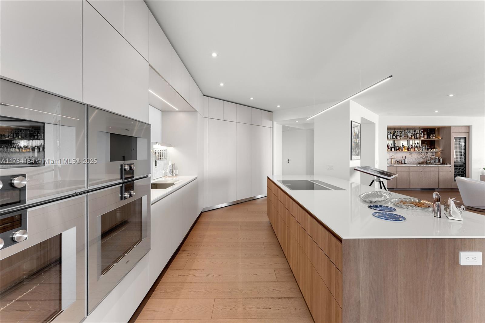 OCEANSIDE AT FISHER ISLAND - Residential