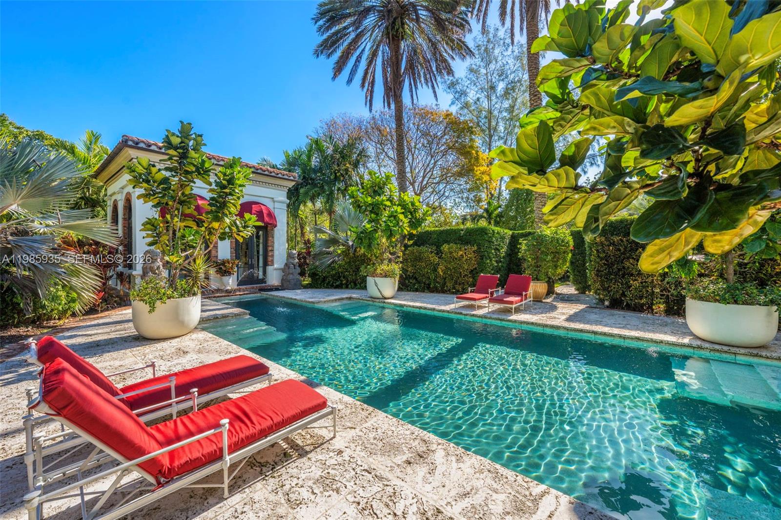 JOURNEYS END ESTATES - Residential