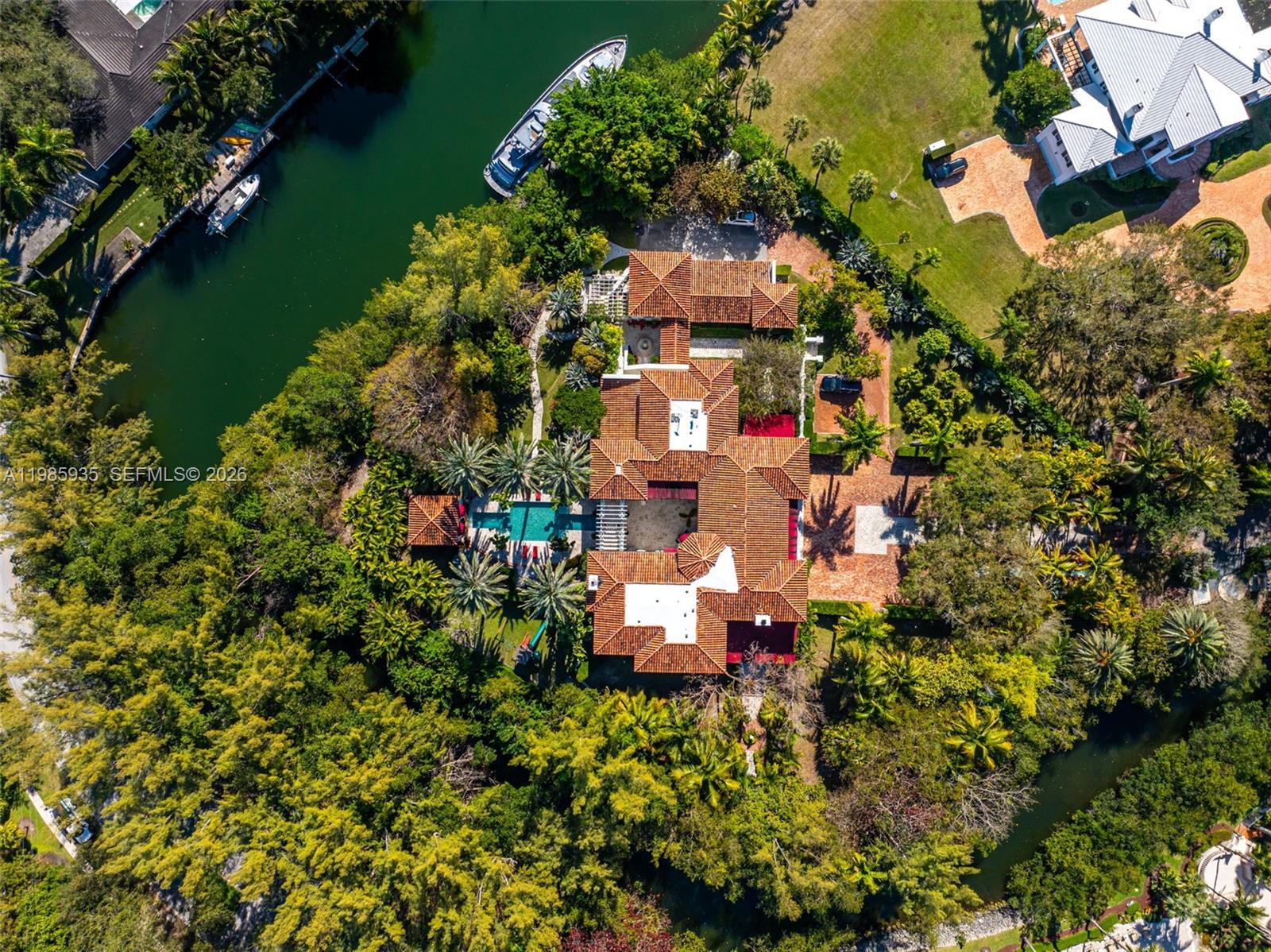 JOURNEYS END ESTATES - Residential