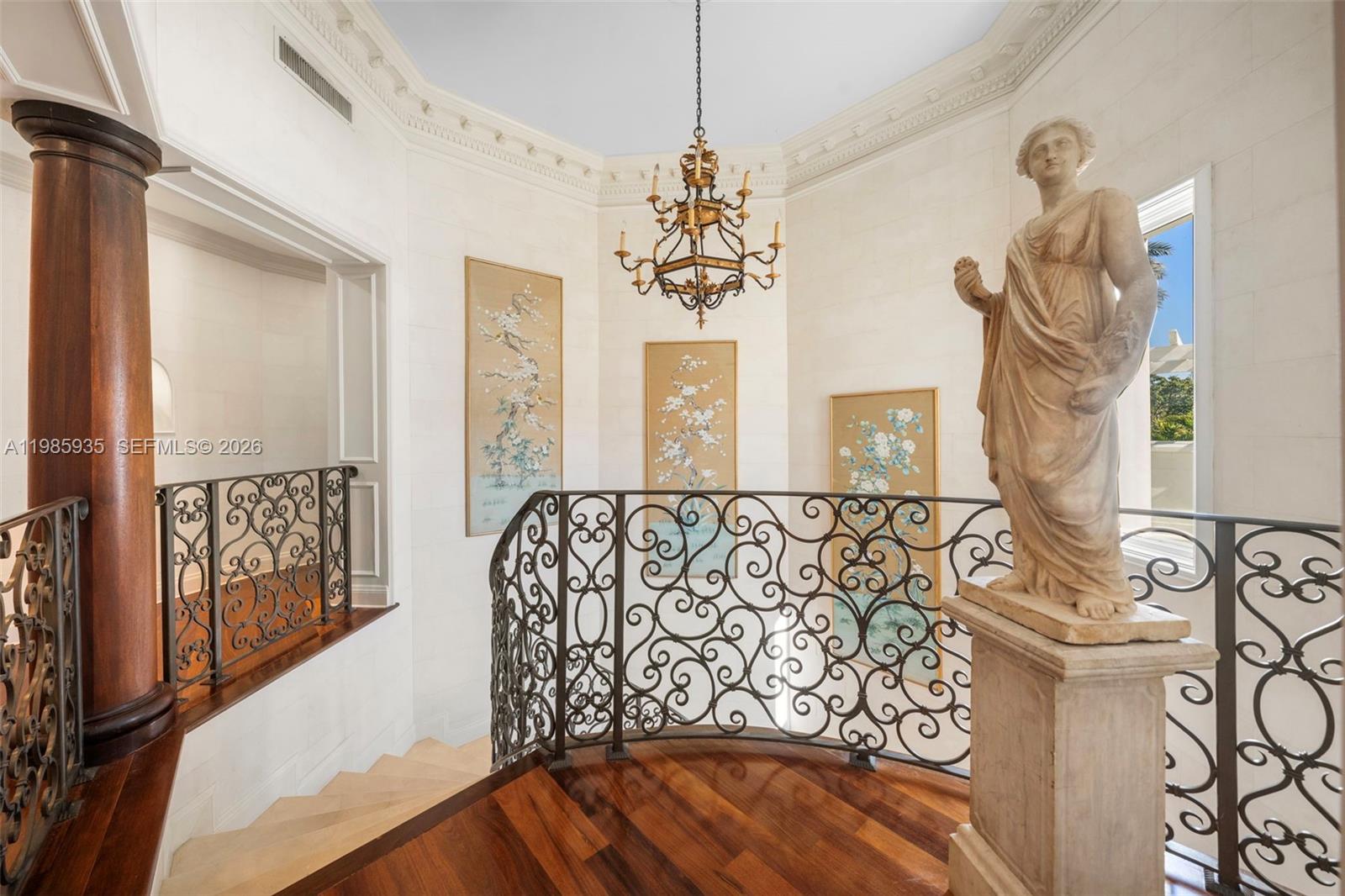 JOURNEYS END ESTATES - Residential