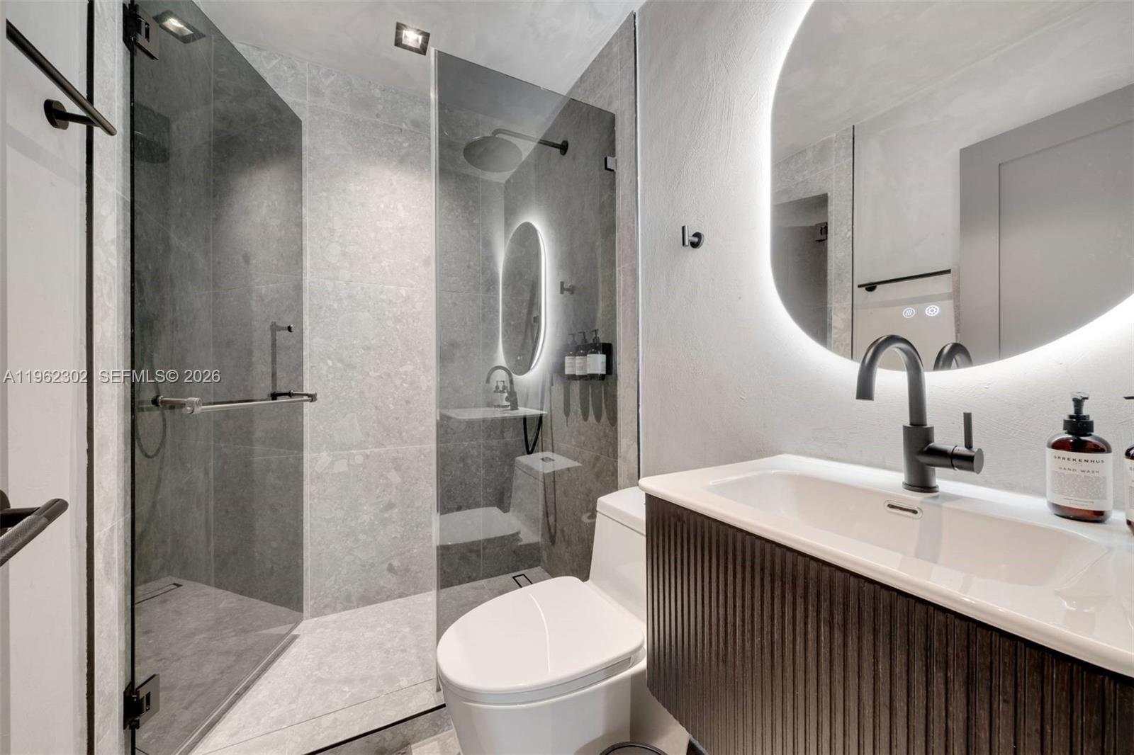 FROW HOMESTEAD - Residential