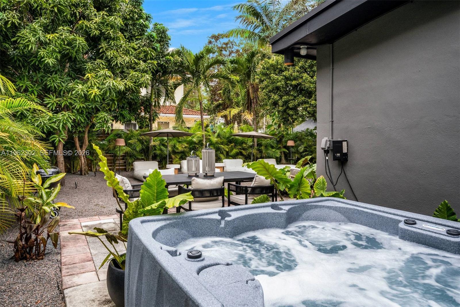 FROW HOMESTEAD - Residential