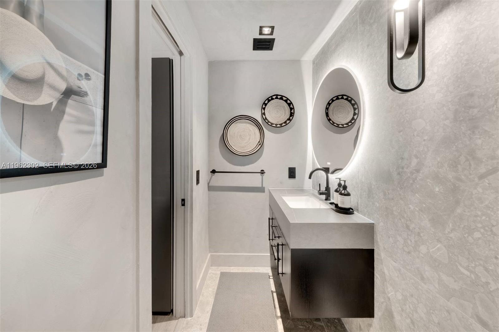 FROW HOMESTEAD - Residential