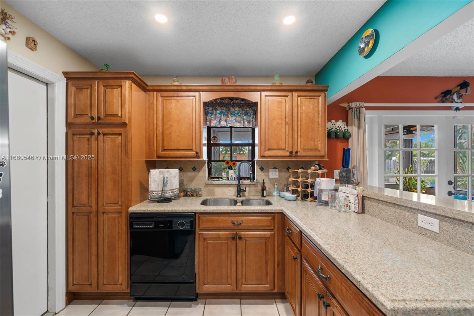 DEVON-AIRE ESTATES SEC 7 - Residential