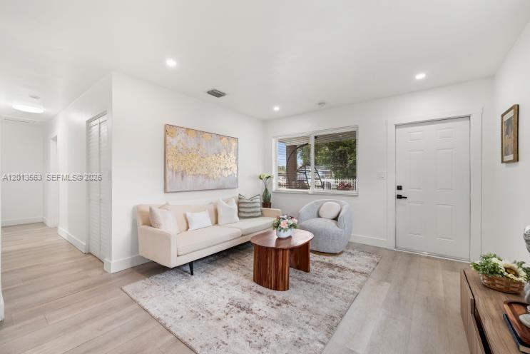 MYRTLE GROVE 1ST ADDN - Residential