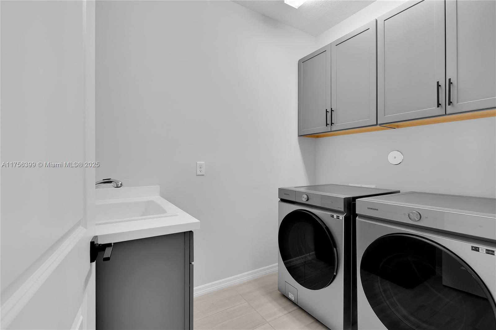 Enclaves at Woodmont - Residential