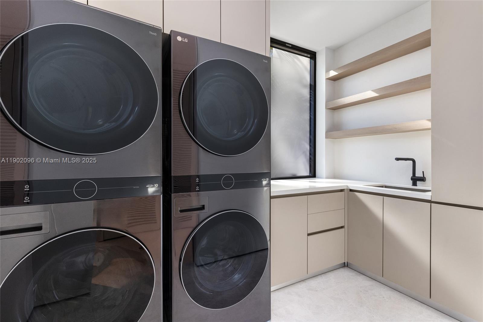 SAN SOUCI ESTATES - Residential