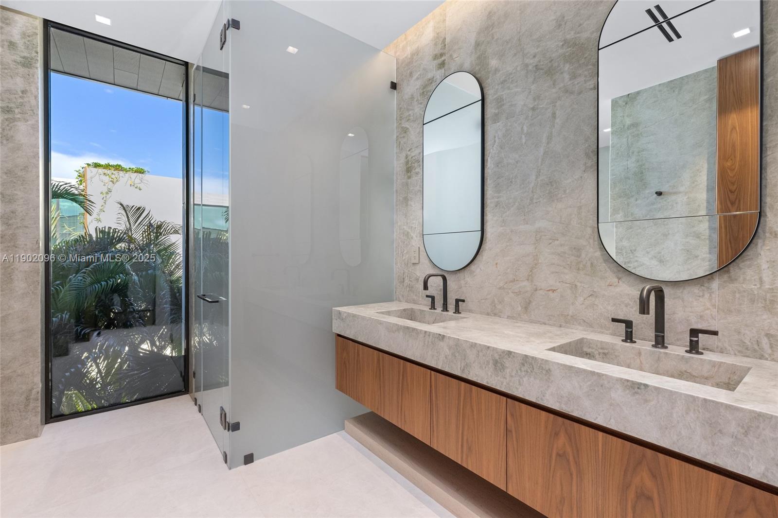 SAN SOUCI ESTATES - Residential