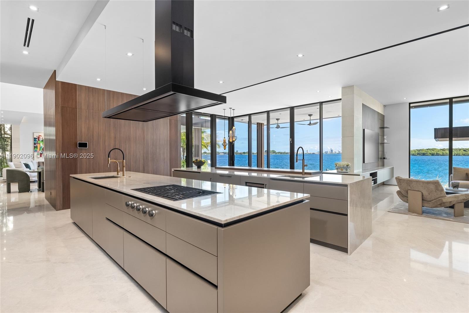 SAN SOUCI ESTATES - Residential