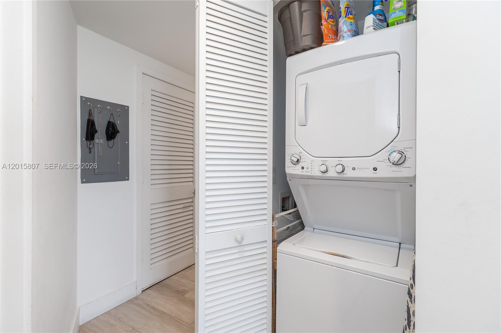 3401 MIDTOWN CONDO - Residential Lease