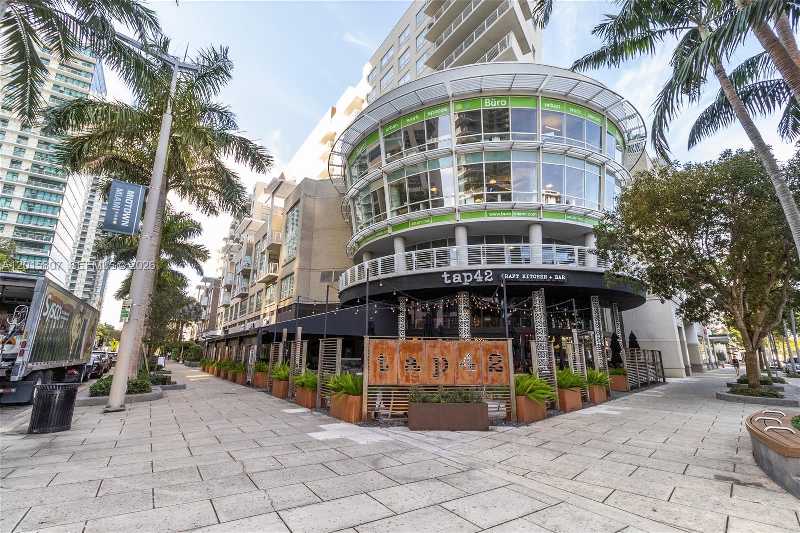 3401 MIDTOWN CONDO - Residential Lease