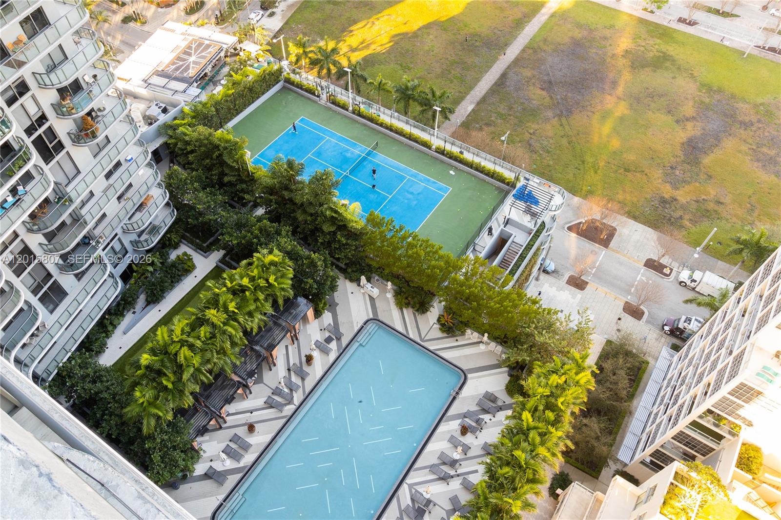 3401 MIDTOWN CONDO - Residential Lease