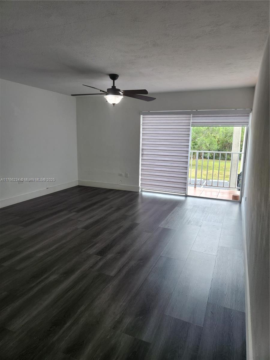 SUNSET PALMS WEST CONDO - Residential