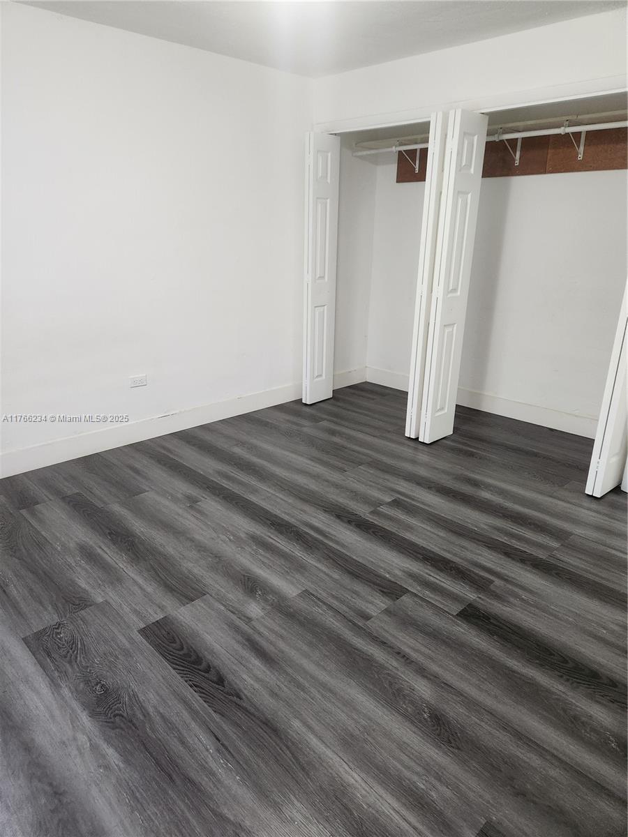 SUNSET PALMS WEST CONDO - Residential
