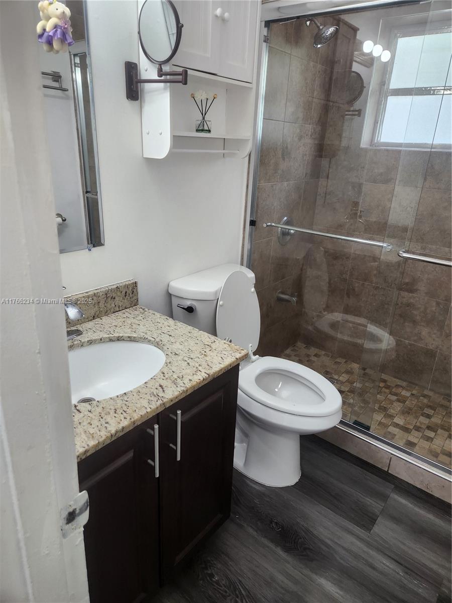 SUNSET PALMS WEST CONDO - Residential