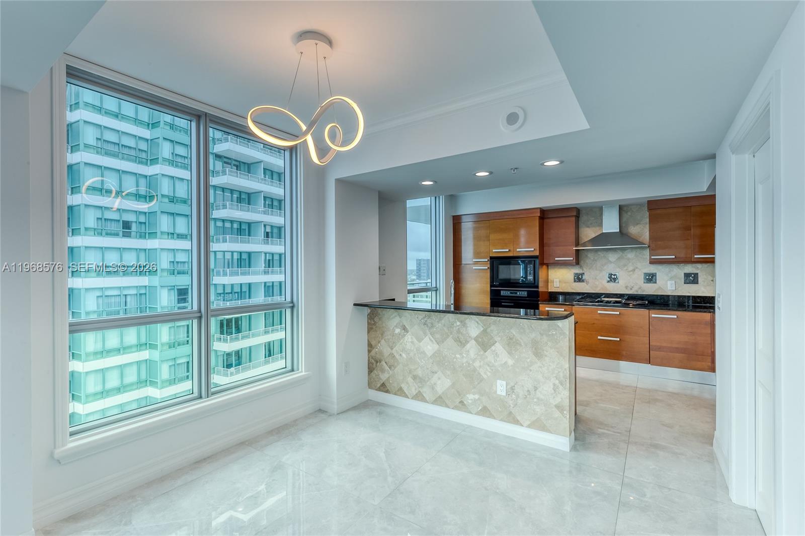 DIPLOMAT OCEANFRONT RESID - Residential