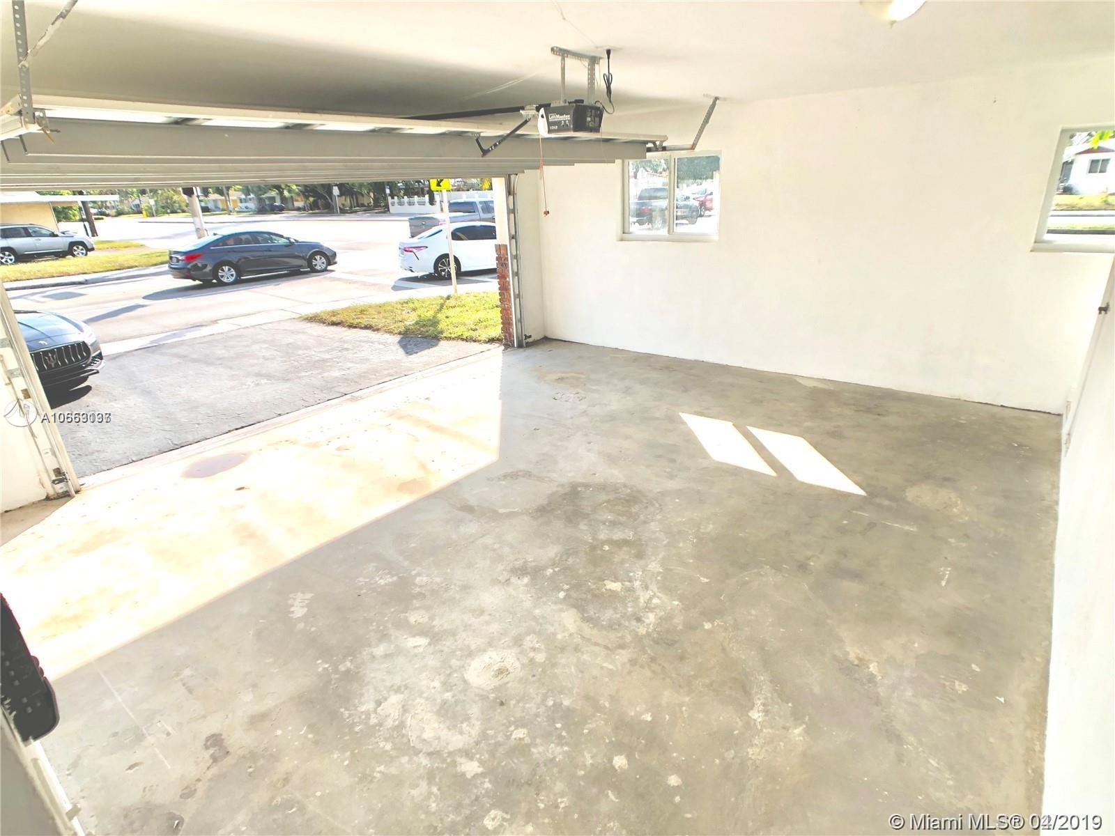 JENADA VILLAS - Residential Lease