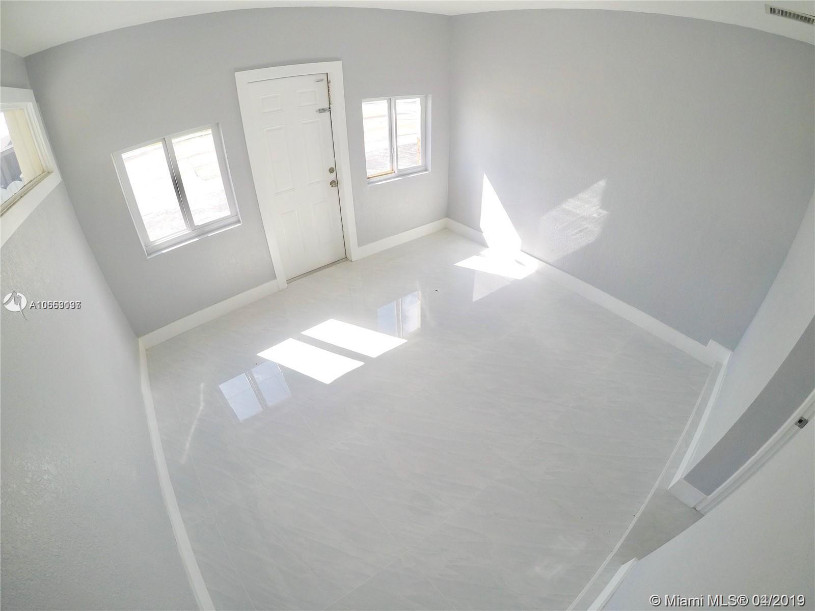 JENADA VILLAS - Residential Lease