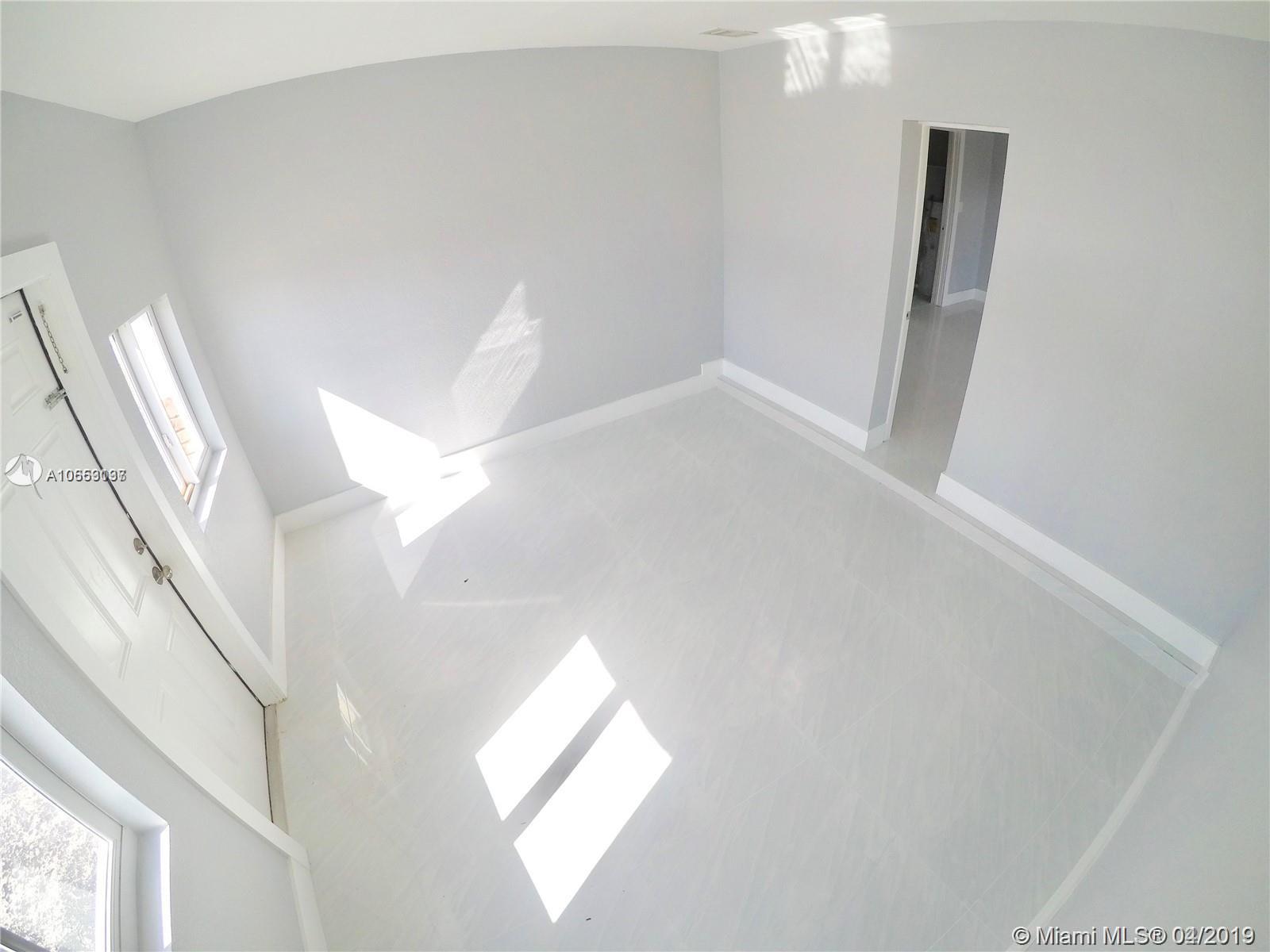 JENADA VILLAS - Residential Lease