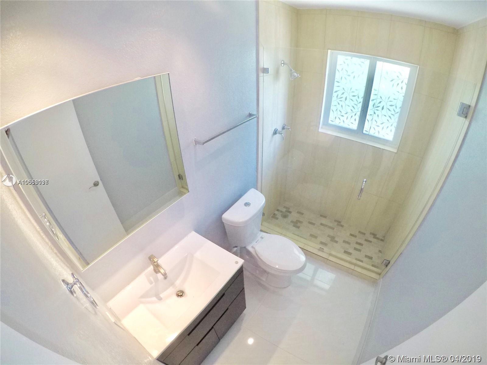 JENADA VILLAS - Residential Lease