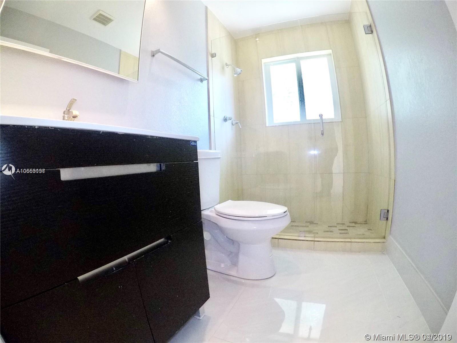 JENADA VILLAS - Residential Lease