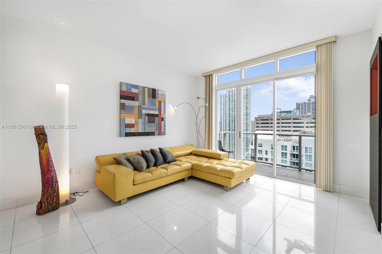 THE MARK ON BRICKELL COND - Residential