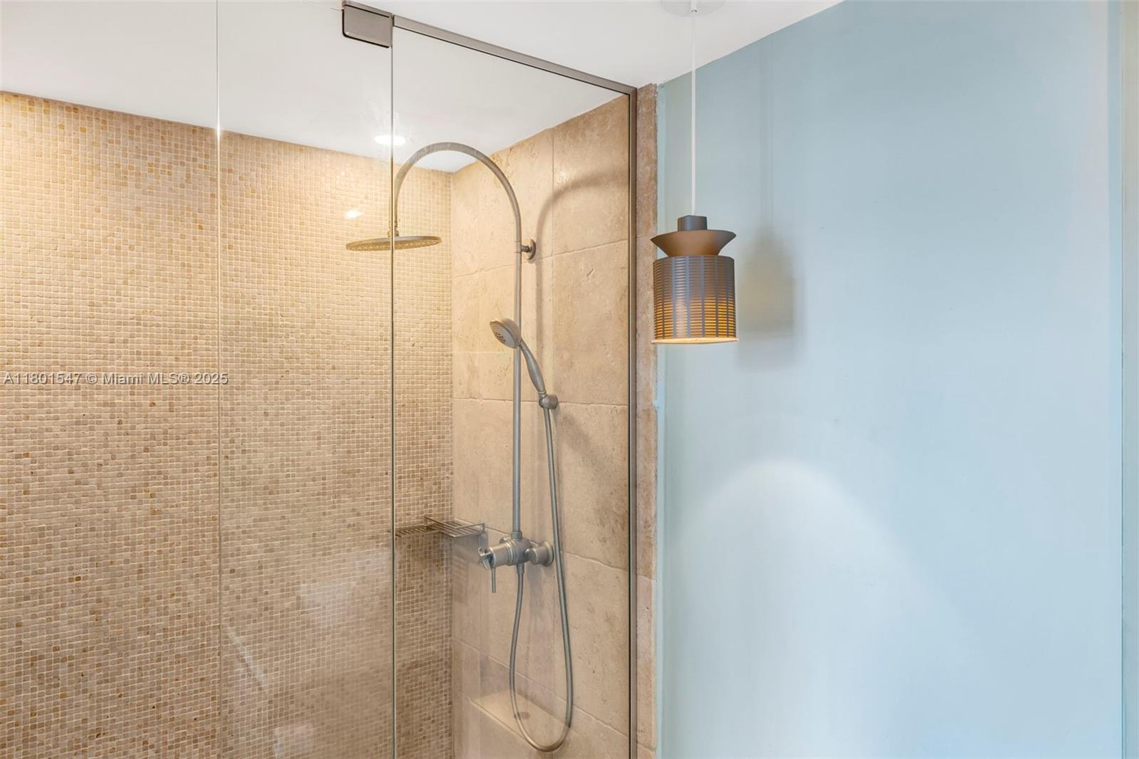 THE MARK ON BRICKELL COND - Residential