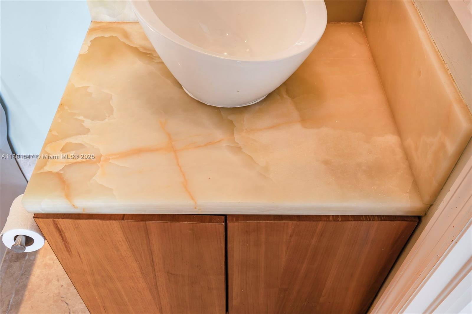 THE MARK ON BRICKELL COND - Residential