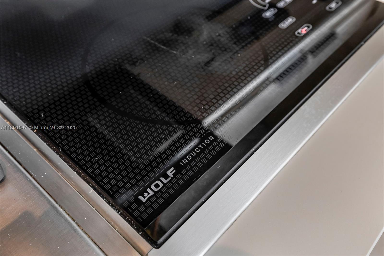 THE MARK ON BRICKELL COND - Residential