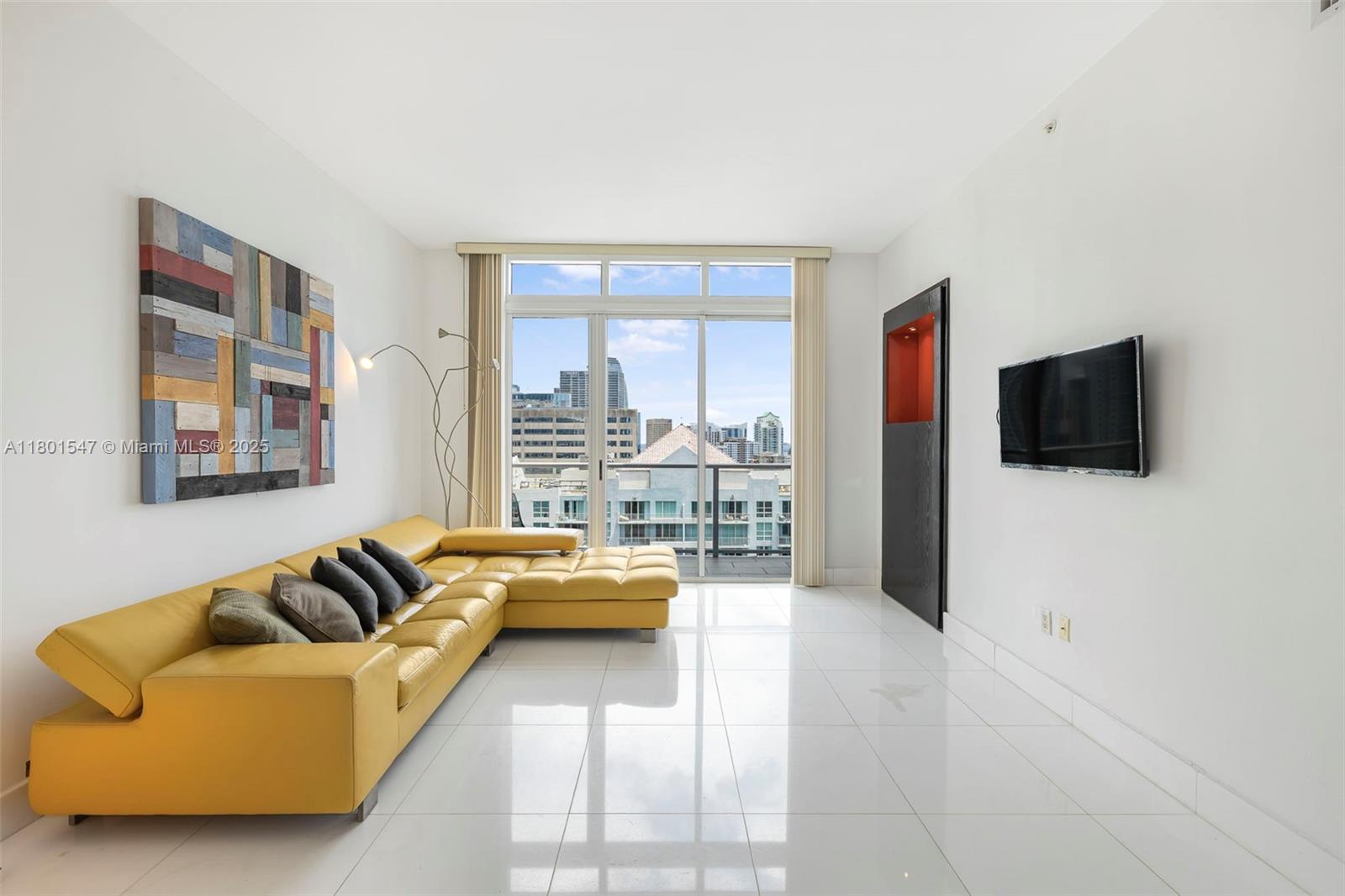 THE MARK ON BRICKELL COND - Residential