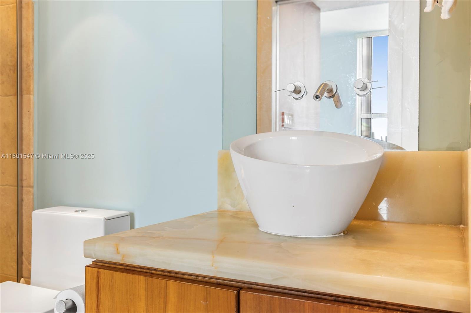 THE MARK ON BRICKELL COND - Residential