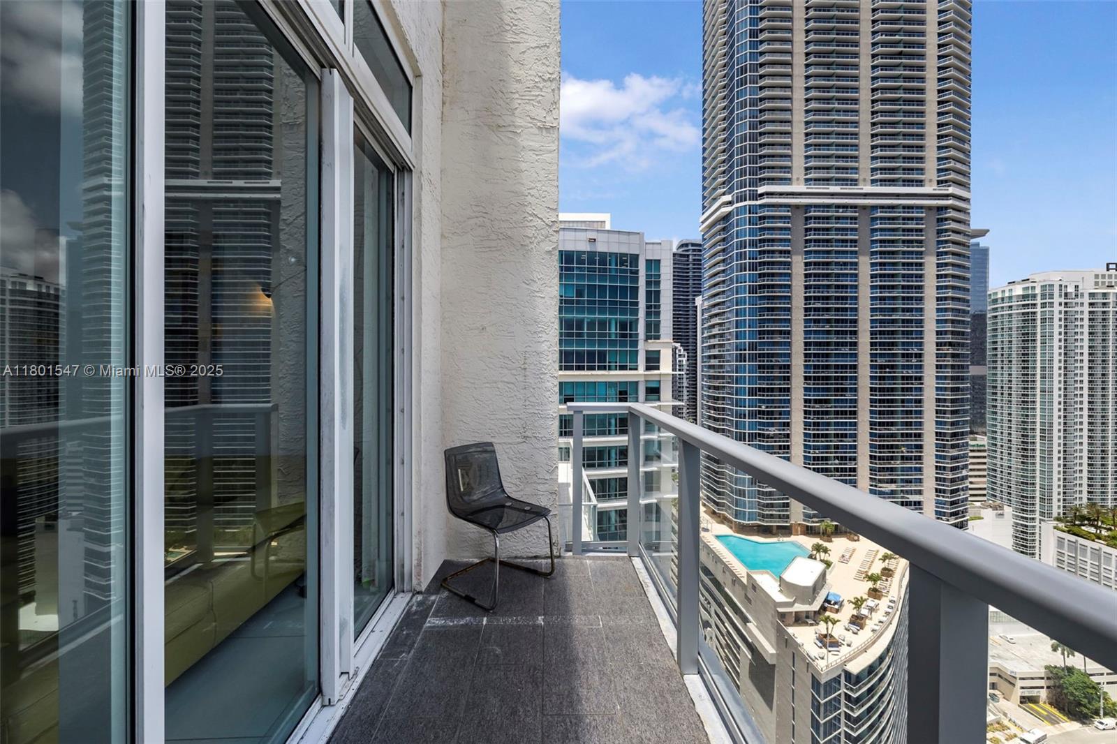 THE MARK ON BRICKELL COND - Residential
