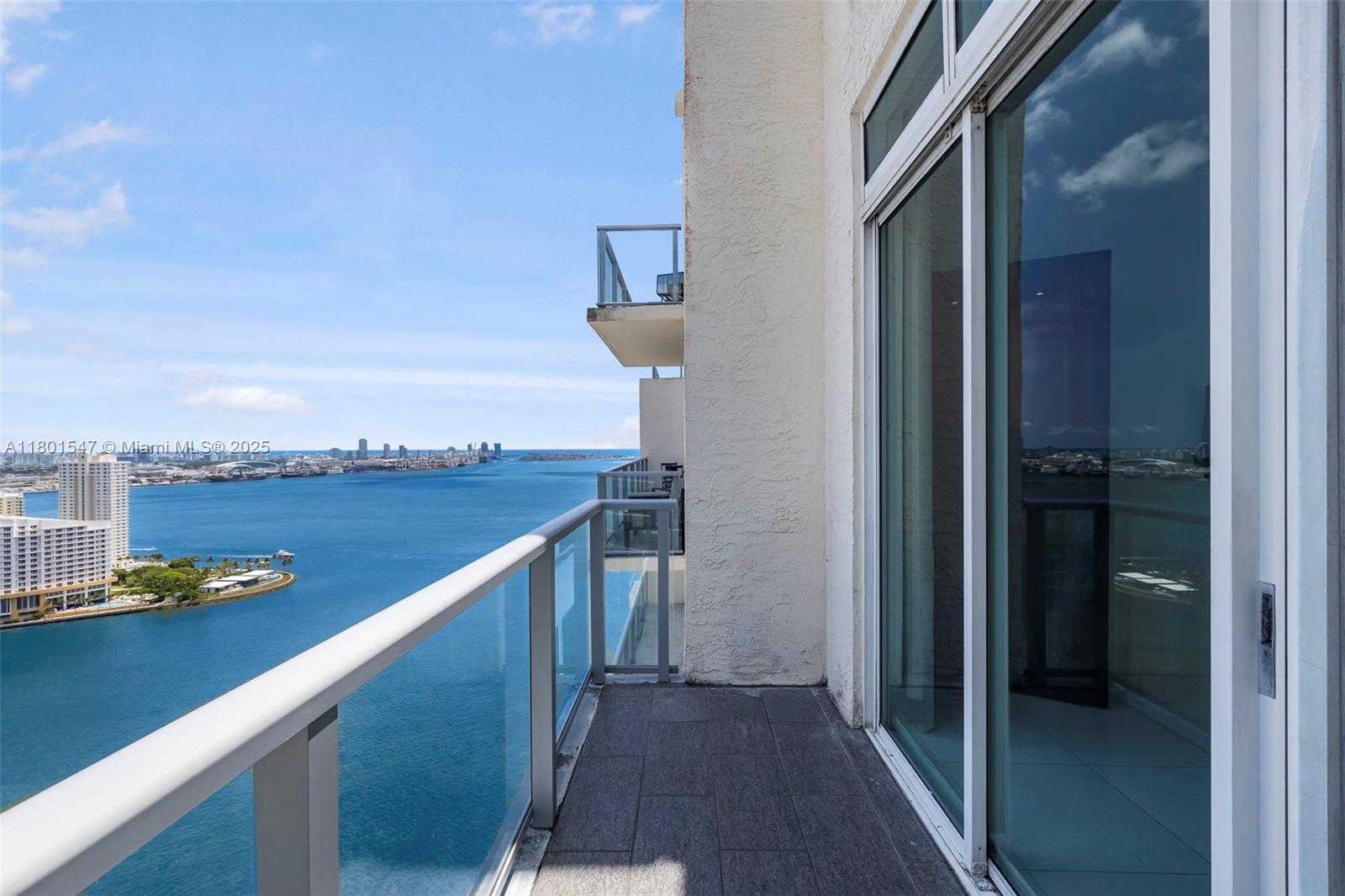 THE MARK ON BRICKELL COND - Residential