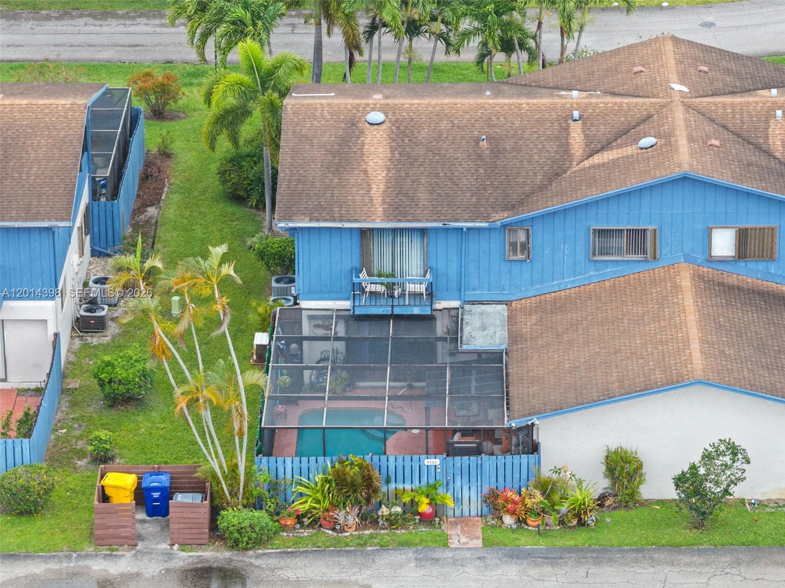 COUNTRY AS - Residential
