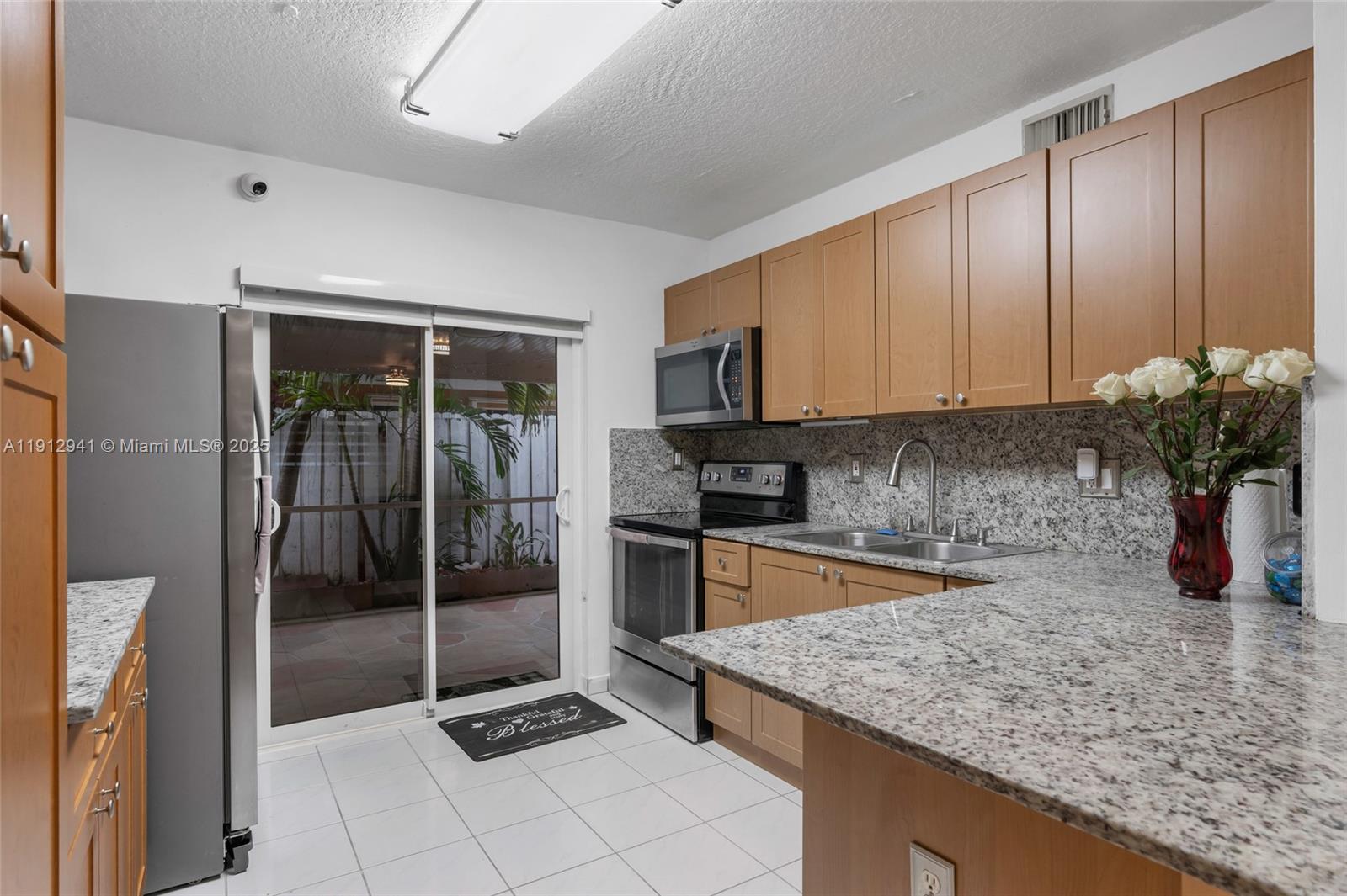 WEST POINCIANA VILLAS CON - Residential