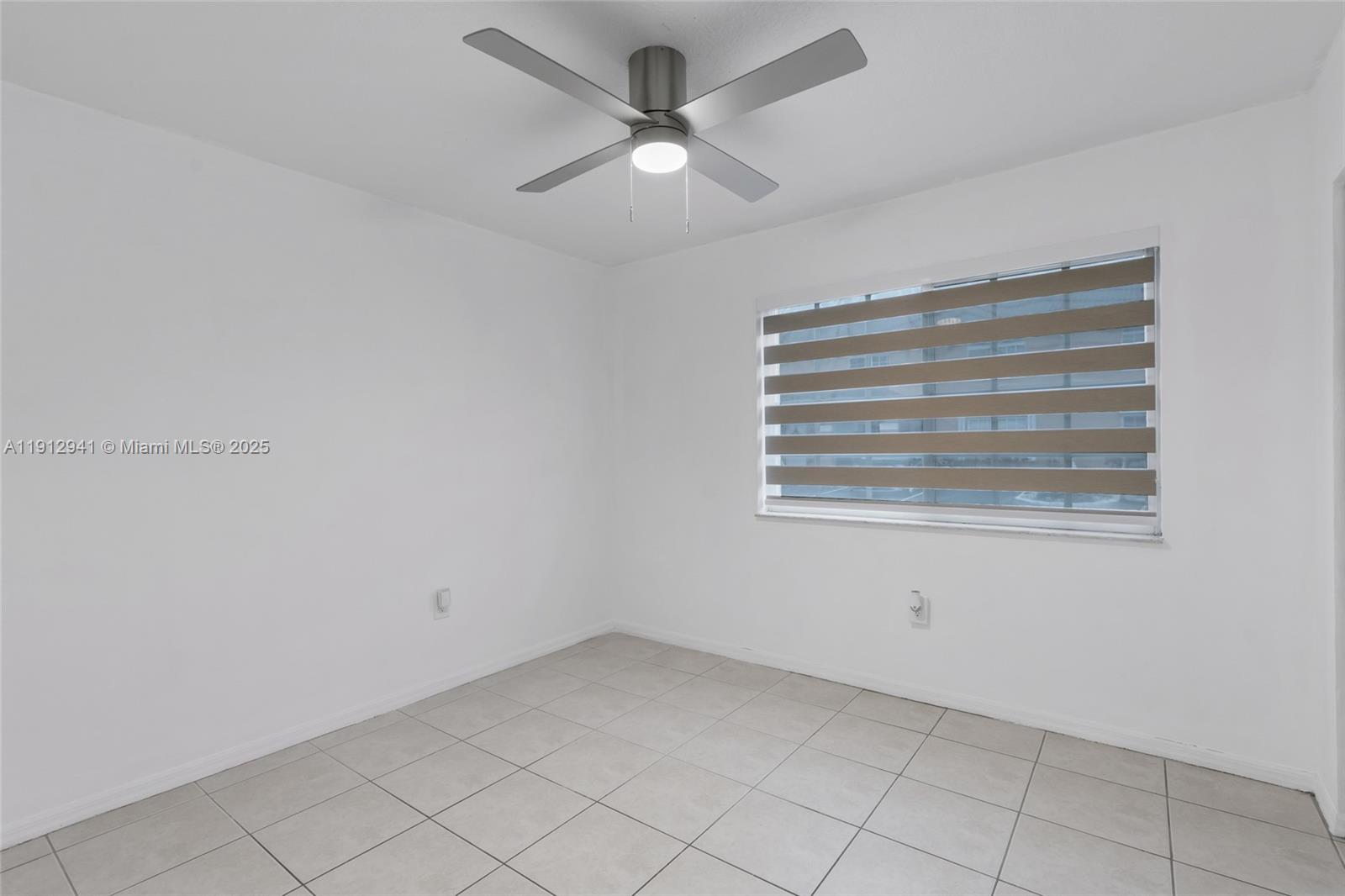 WEST POINCIANA VILLAS CON - Residential