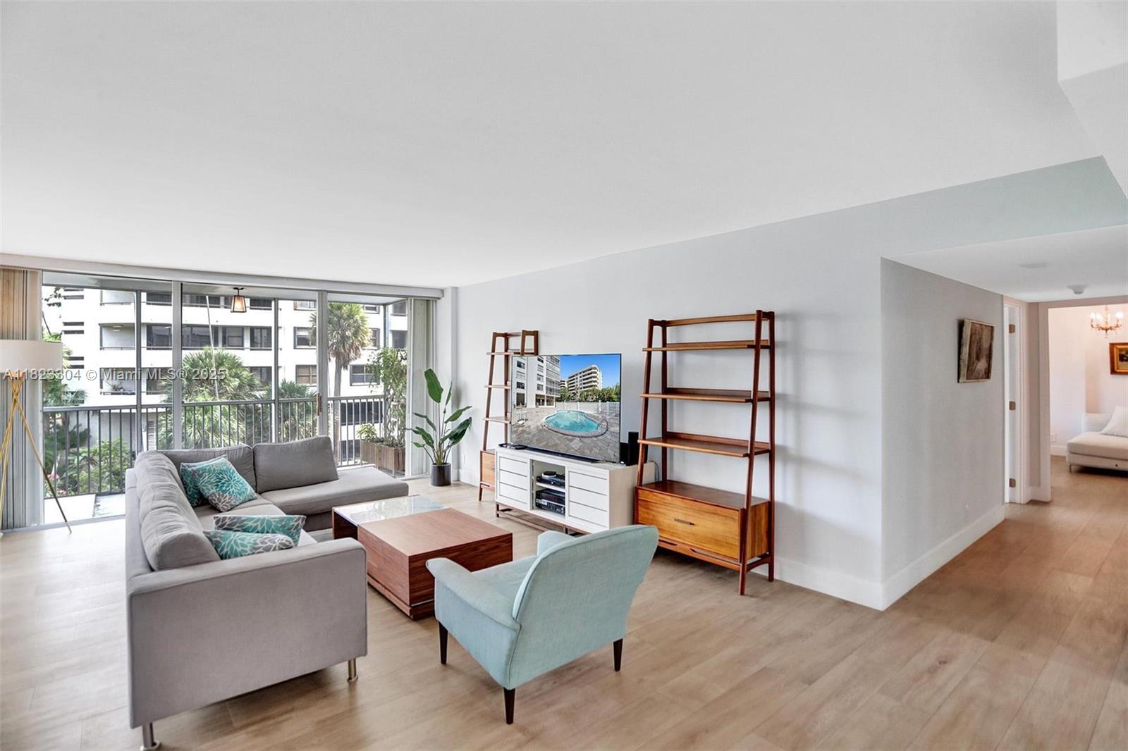 Rental Property at 150 Ocean Lane Dr 3H, Key Biscayne, Miami-Dade County, Florida - Bedrooms: 2 
Bathrooms: 2  - $4,950 MO.