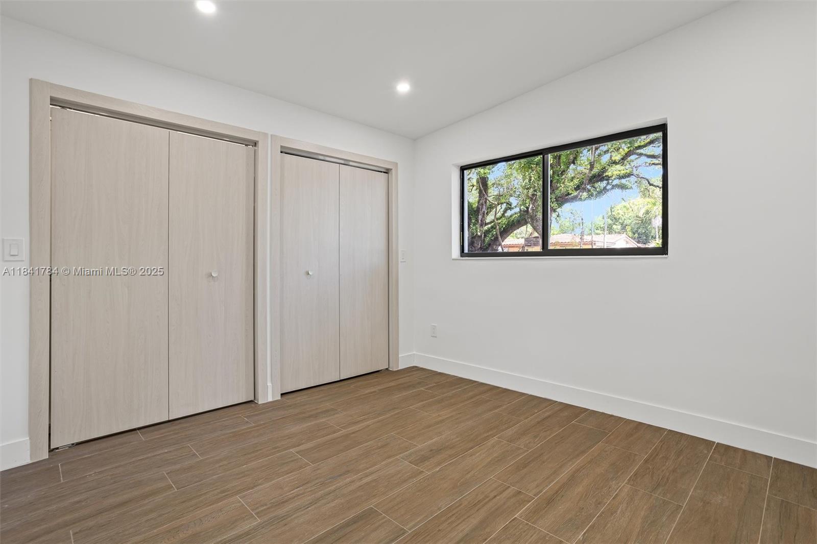 SKY LAKE ENCHANTED GARDEN - Residential