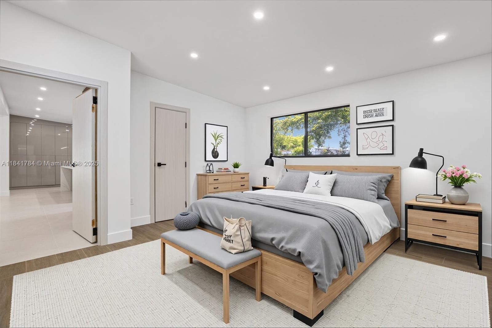 SKY LAKE ENCHANTED GARDEN - Residential